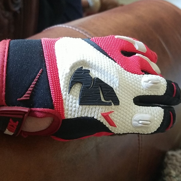 Youth Thor MX gloves - Picture 2 of 7